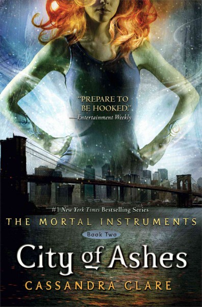 City of ashes / Cassandra Clare.