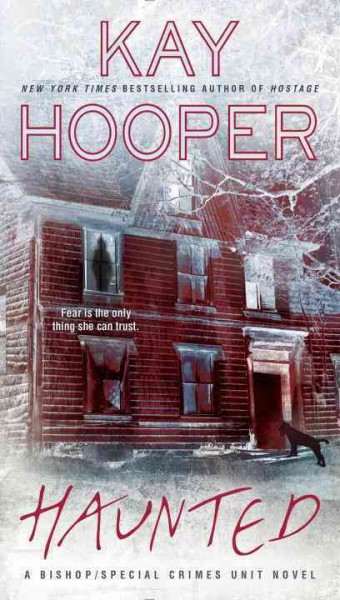 Haunted / Kay Hooper.