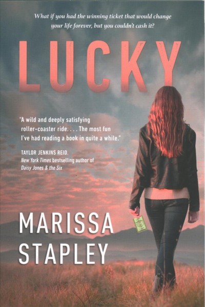 Lucky / Marissa Stapley.